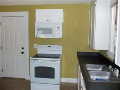 101 Augusta St, Easley, SC 29640 photo 7