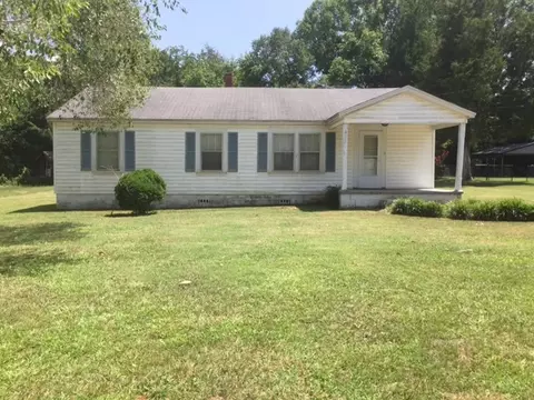 428 E Queen St, Pendleton, SC 29670 photo 1