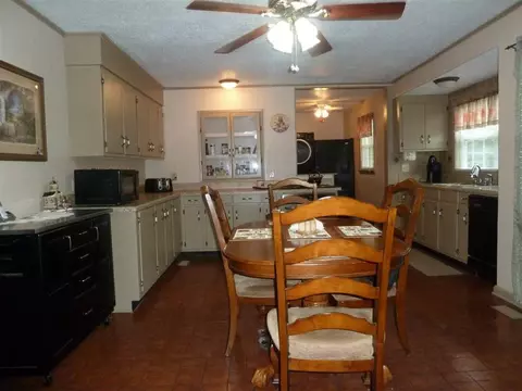 200 Evergreen Dr, Walhalla, SC 29691 photo 8