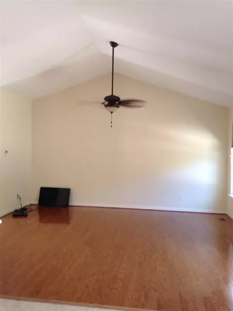 208 Julius St, Seneca, SC 29678 photo 4