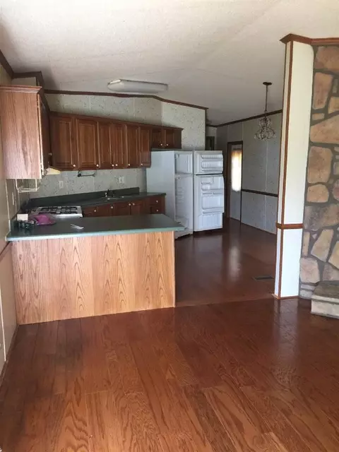 110 Avalon Dr, Walhalla, SC 29691 photo 3