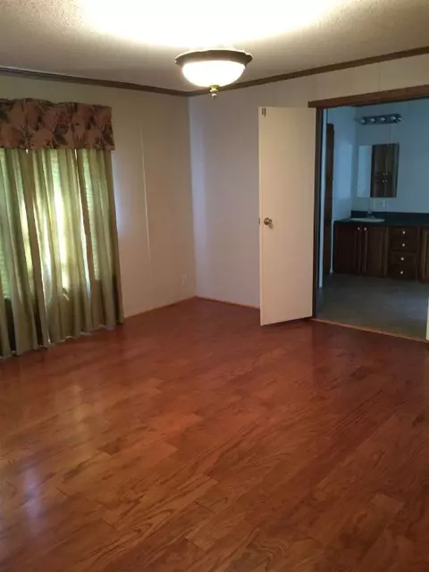 110 Avalon Dr, Walhalla, SC 29691 photo 5