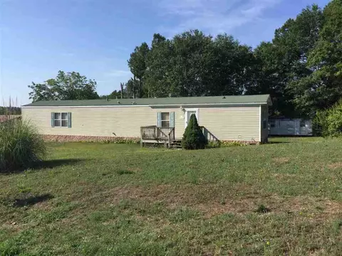 110 Avalon Dr, Walhalla, SC 29691 photo 1