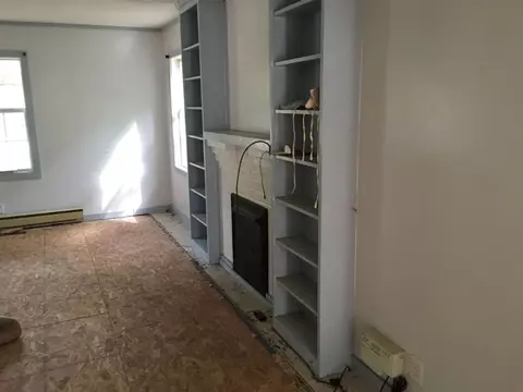 806 Hampton St, Iva, SC 29655 photo 7