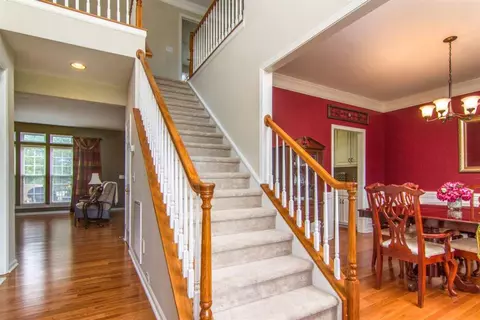 107 Walnut Hl, Easley, SC 29642 photo 4