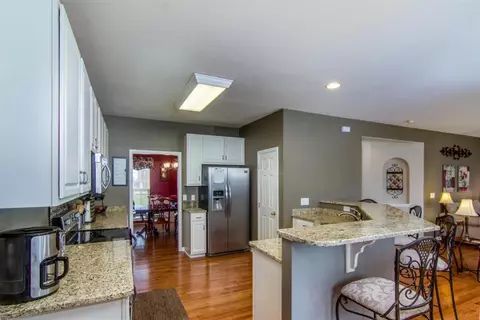 107 Walnut Hl, Easley, SC 29642 photo 12
