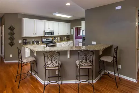 107 Walnut Hl, Easley, SC 29642 photo 11