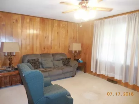 217 Iris Dr, Easley, SC 29642 photo 5