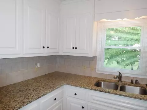 109 Park West Cir, Easley, SC 29642 photo 11
