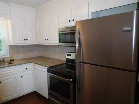 109 Park West Cir, Easley, SC 29642 photo 9
