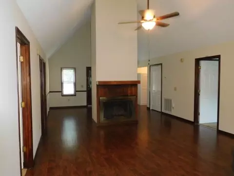 109 Park West Cir, Easley, SC 29642 photo 3