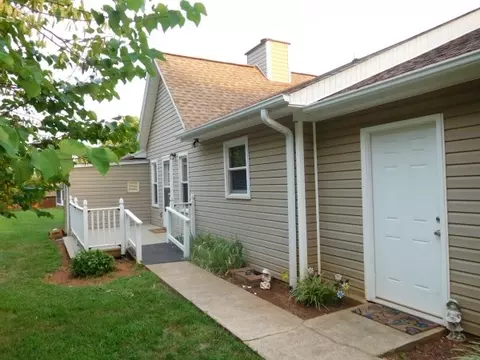 109 Park West Cir, Easley, SC 29642 photo 17