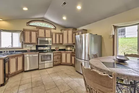 866 Hester Store Rd, Easley, SC 29640 photo 8