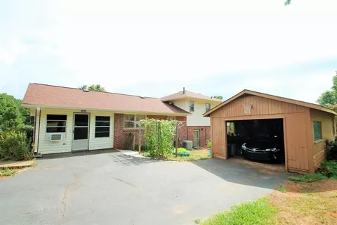 403 E Sunsetstrip, Seneca, SC 29672 photo 17