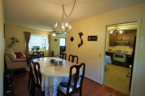 403 E Sunsetstrip, Seneca, SC 29672 photo 4