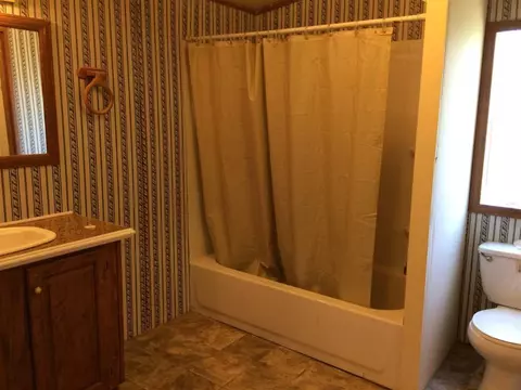 292 Charles Burton Rd, Honea Path, SC 29654 photo 3