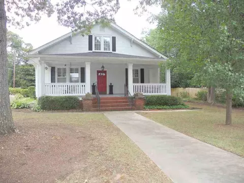 401 S C St, Easley, SC 29640 photo 2