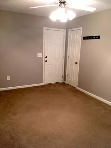 105 Carrie Leigh Ln, Pendleton, SC 29670 photo 11