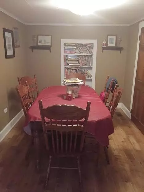 123 Hampton St, Pelzer, SC 29669 photo 5
