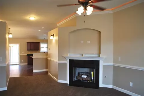 5 Robin Dr, Anderson, SC 29626 photo 4