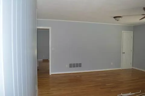 106 Southview Dr, Central, SC 29630 photo 5