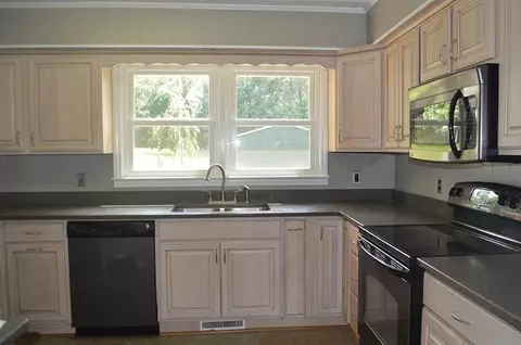 106 Southview Dr, Central, SC 29630 photo 16