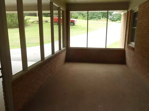 694 Pickett Post Rd, Walhalla, SC 29691 photo 11