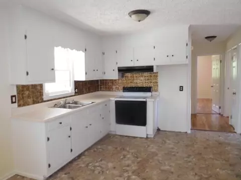 111 Spearman Dr, Pelzer, SC 29669 photo 6
