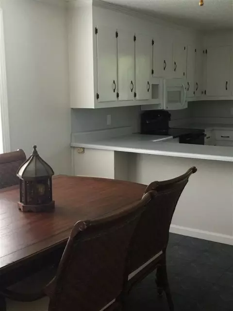 886 Greenville St #WARLEY WOODS, Pendleton, SC 29670 photo 3