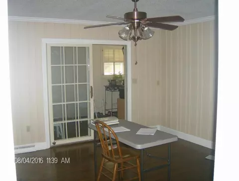 301 Crescent St, Easley, SC 29640 photo 10