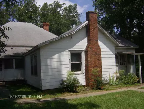 1041 Cherokee Rd, Pelzer, SC 29669 photo 4