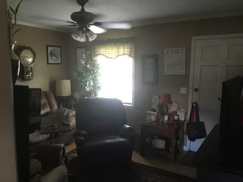 110 G St, Williamston, SC 29697 photo 7