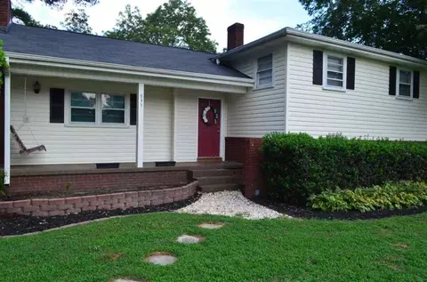 935 Anderson Dr, Williamston, SC 29697 photo 1