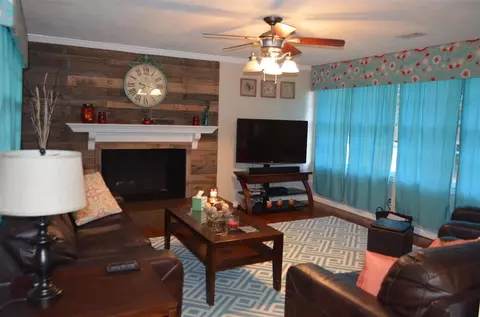 935 Anderson Dr, Williamston, SC 29697 photo 5
