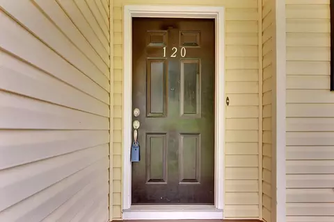120 Logan Ln, Easley, SC 29640 photo 6