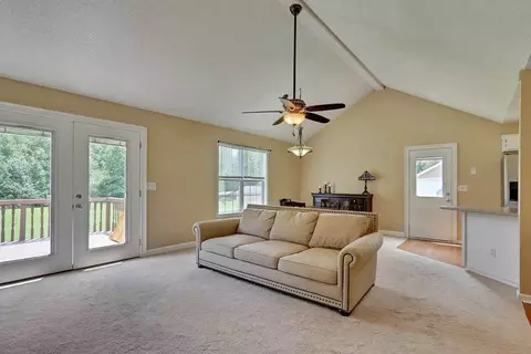 120 Logan Ln, Easley, SC 29640 photo 14