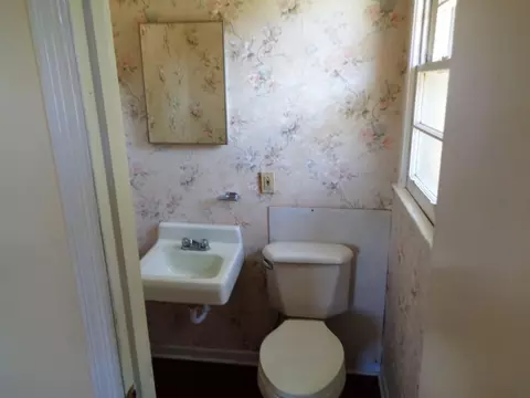 13 E Glendale St, Honea Path, SC 29654 photo 10