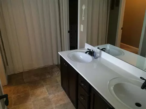 511 Ivy Spring Ct, Seneca, SC 29678 photo 11