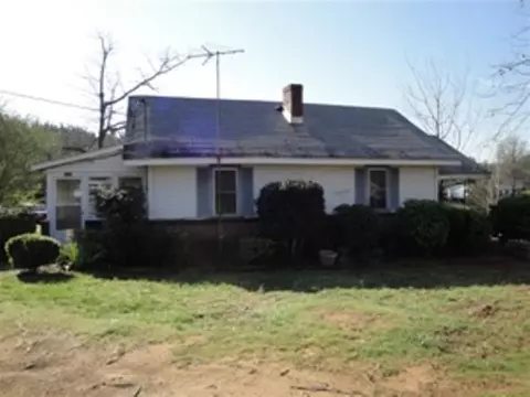 1210 N Catherine St, Walhalla, SC 29691 photo 2