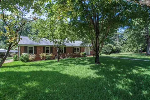 111 Coker Cir, Central, SC 29630 photo 2