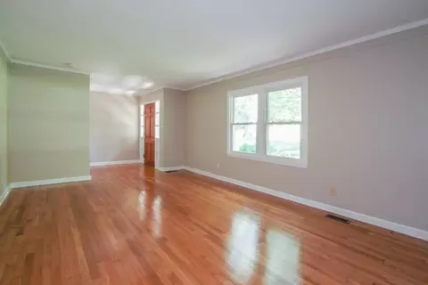 111 Coker Cir, Central, SC 29630 photo 4