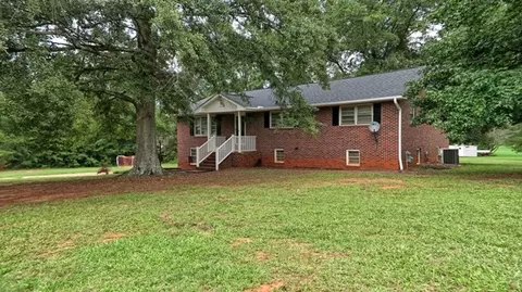 504 Martin Rd, Anderson, SC 29626 photo 1