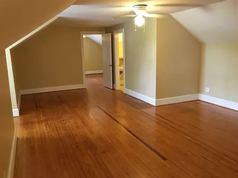 304 S Broad St, Pendleton, SC 29670 photo 32