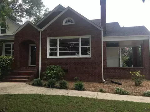 304 S Broad St, Pendleton, SC 29670 photo 8