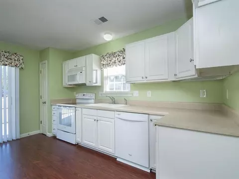 100 Rivers Edge Dr, Easley, SC 29642 photo 7