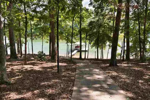 105 Wits End Trl, Seneca, SC 29678 photo 3