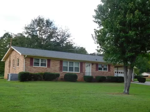 312 Sylvia Rd, Easley, SC 29642 photo 2