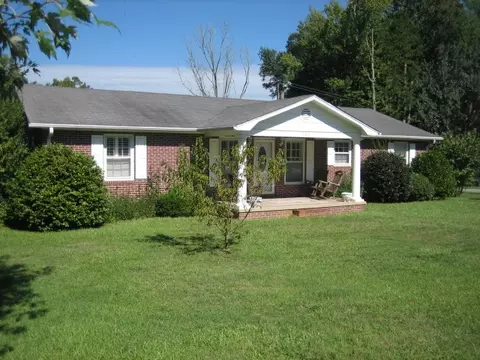 500 W Hampton Ave, Honea Path, SC 29654 photo 1