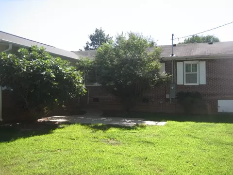 500 W Hampton Ave, Honea Path, SC 29654 photo 18