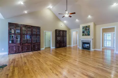 125 Upper Lake Dr, Easley, SC 29640 photo 6